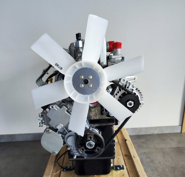 GN51941 – Variklis (404D-22 serijos dyzelinis variklis)